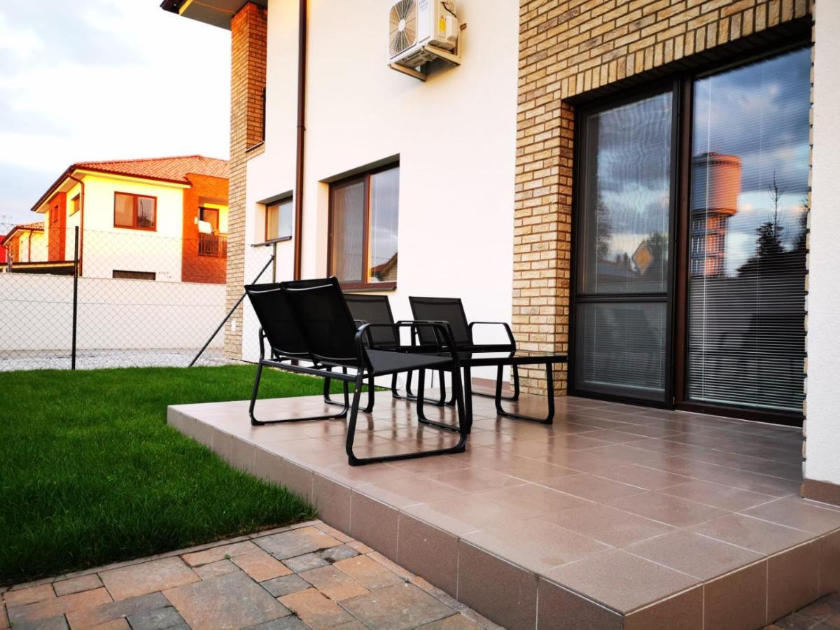 شقة Relax And Sun Dunajská Streda المظهر الخارجي الصورة